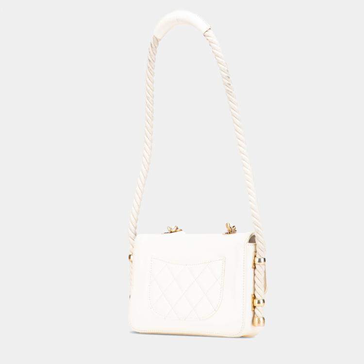 Pre Owned Chanel White Crumpled Calfskin En Vogue Rope Flap Bag
