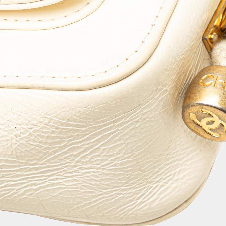 Pre Owned Chanel White Crumpled Calfskin En Vogue Rope Flap Bag