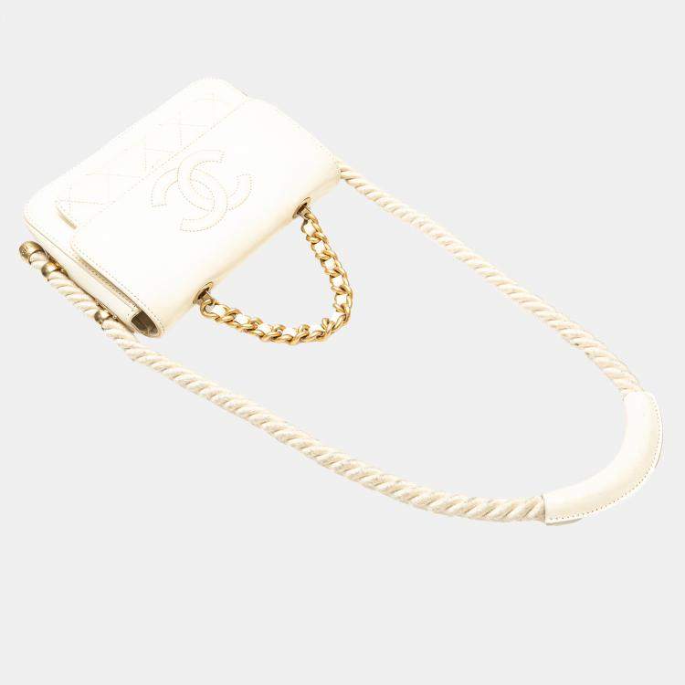 Pre Owned Chanel White Crumpled Calfskin En Vogue Rope Flap Bag