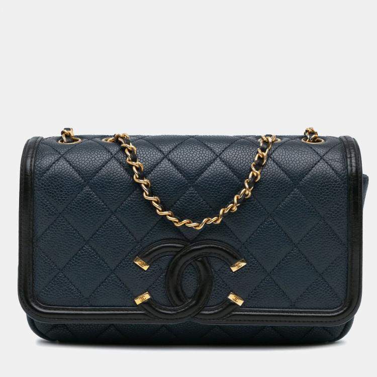 Pre Owned Chanel CC Filigree Flap Small Caviar Leather Shoulder Bag