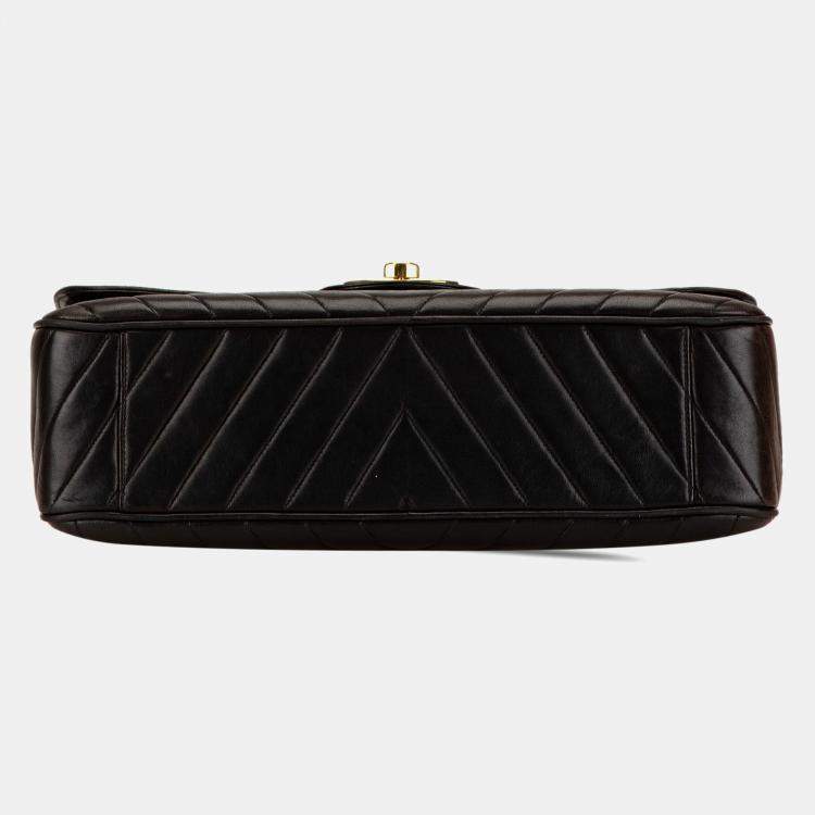 Pre Owned Chanel Chevron Single Flap Maxi XL Lambskin Shoulder Bag