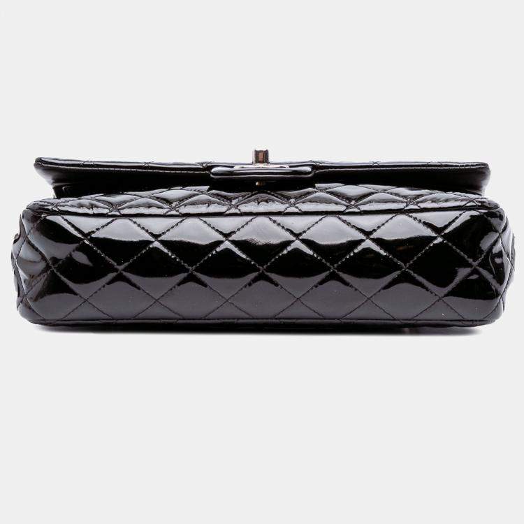 Pre Owned Chanel Classic Double Flap Medium Patent Leather Shoulder Bag