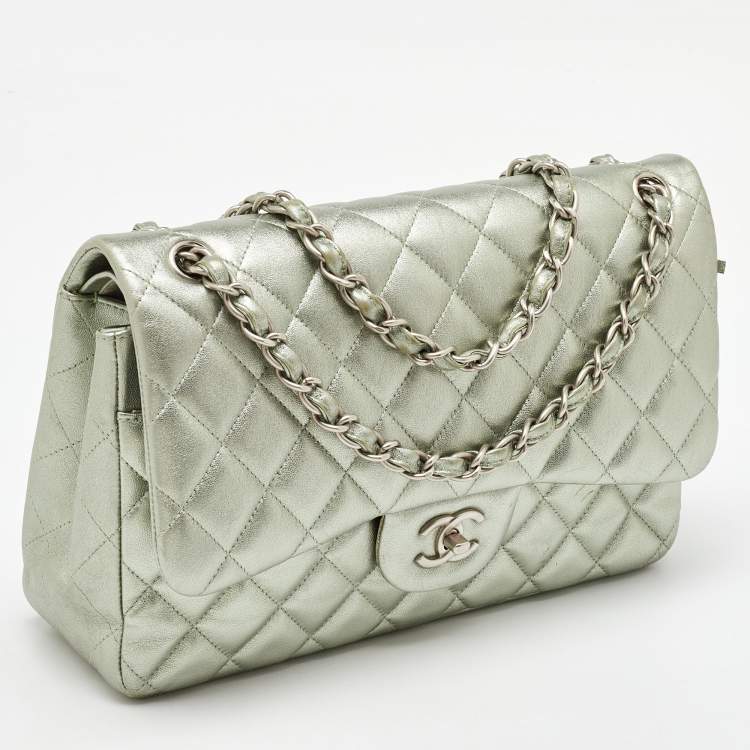 مملوكة مسبقًا Chanel Metallic Mint Green Quilted Leather Jumbo Classic Double Flap Bag