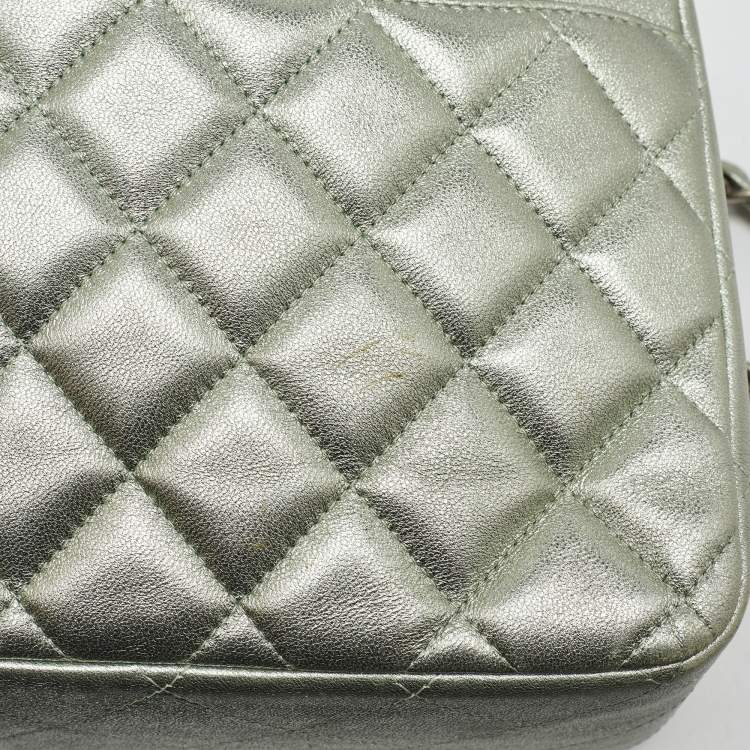 مملوكة مسبقًا Chanel Metallic Mint Green Quilted Leather Jumbo Classic Double Flap Bag