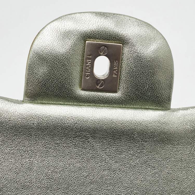 مملوكة مسبقًا Chanel Metallic Mint Green Quilted Leather Jumbo Classic Double Flap Bag