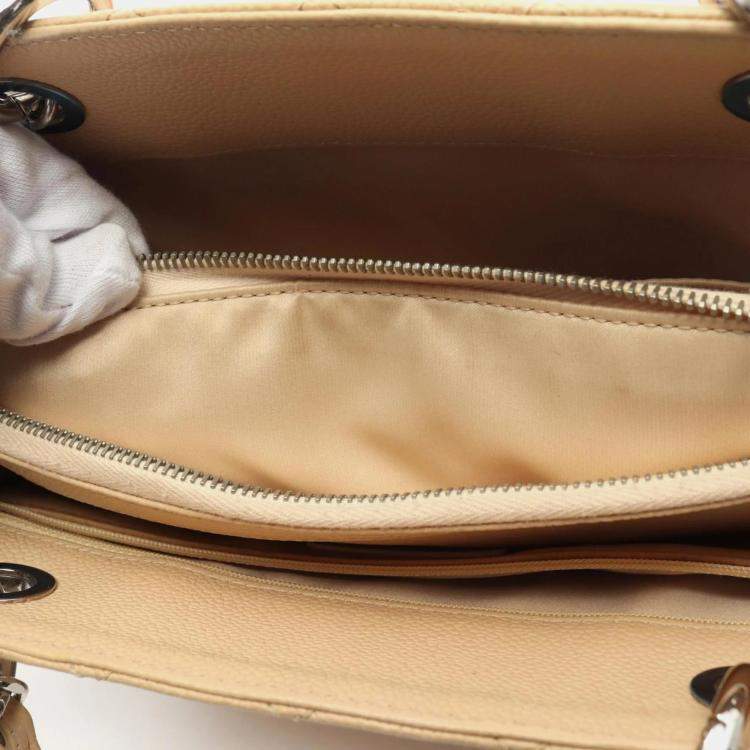 Pre Owned Chanel Grand GST Beige Grained Leather Tote Bag