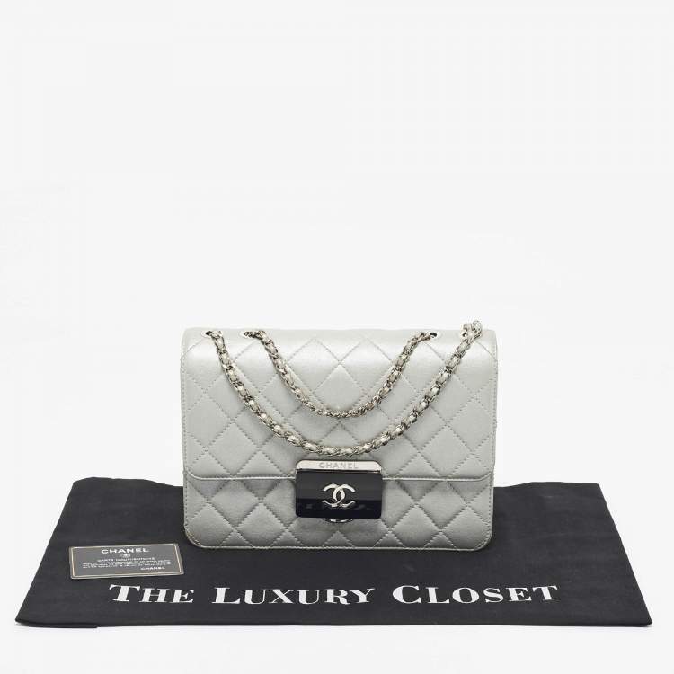 Pre Owned Chanel Silver Quilted Leather Beauty Lock Flap Bag