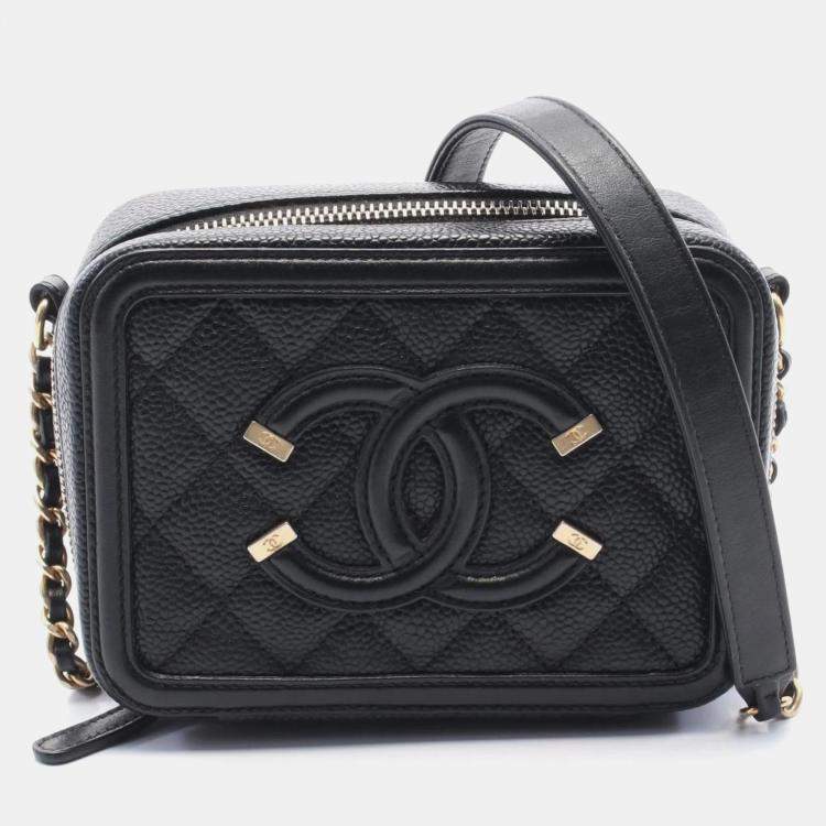 Pre Owned Chanel CC Filigree Mini Vanity Black Leather Shoulder Bag