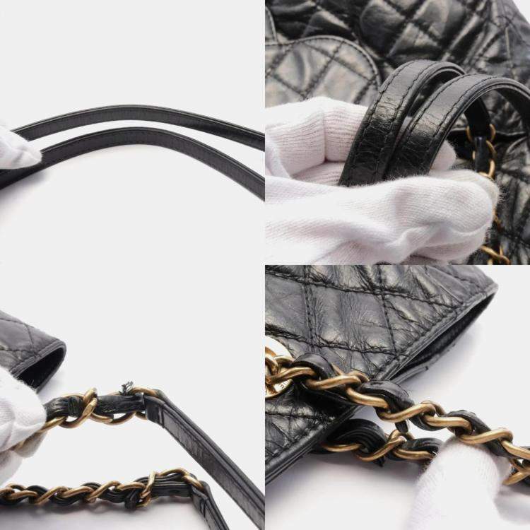 مملوكة مسبقًا Chanel CC Black Leather Tote Bag