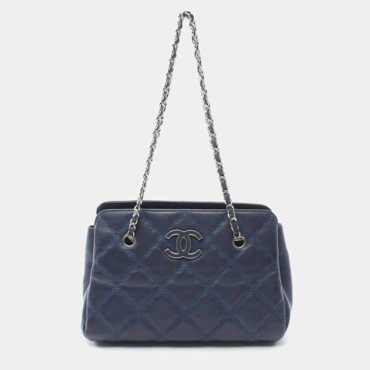 Pre Owned Chanel Ultra Stitch Navy Lambskin Tote Bag