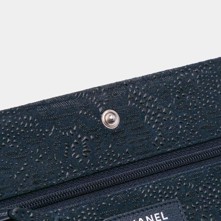 Pre Owned Chanel Blue Lace Overlay Goatskin Wallet On Chain