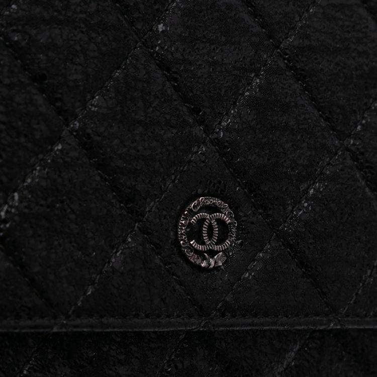 Pre Owned Chanel Black CC Quilted Crinkled Patent Wallet On Chain