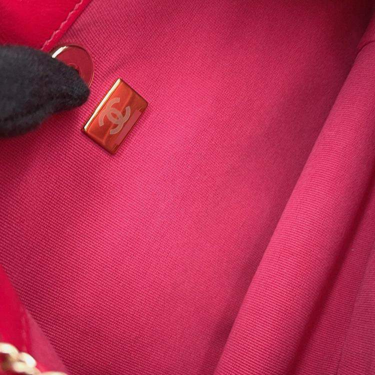 Pre Owned Chanel Dumas Backpack Magenta Leather