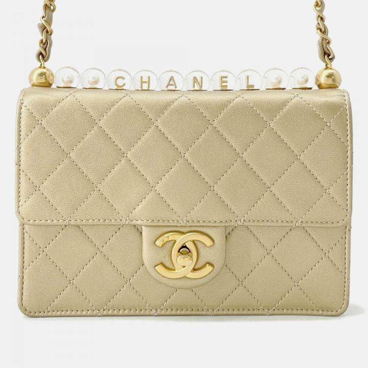 Pre Owned Chanel Matelasse Chain shoulder Bag Gold Leather