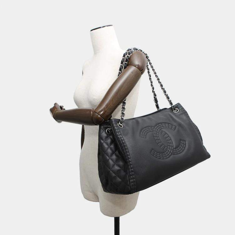 Pre Owned Chanel Cc Logo Matelasse Chain shoulder Tote Bag Black Lambskin