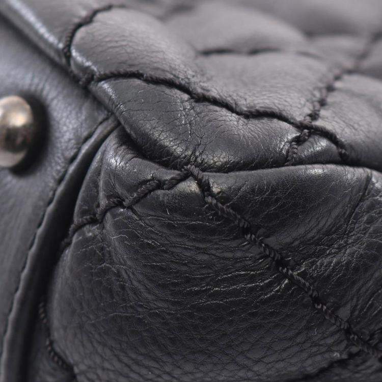 Pre Owned Chanel Black Medium CC Quilted Calfskin Stitch It Tote