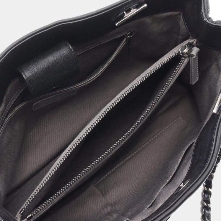 Pre Owned Chanel Black Medium CC Quilted Calfskin Stitch It Tote