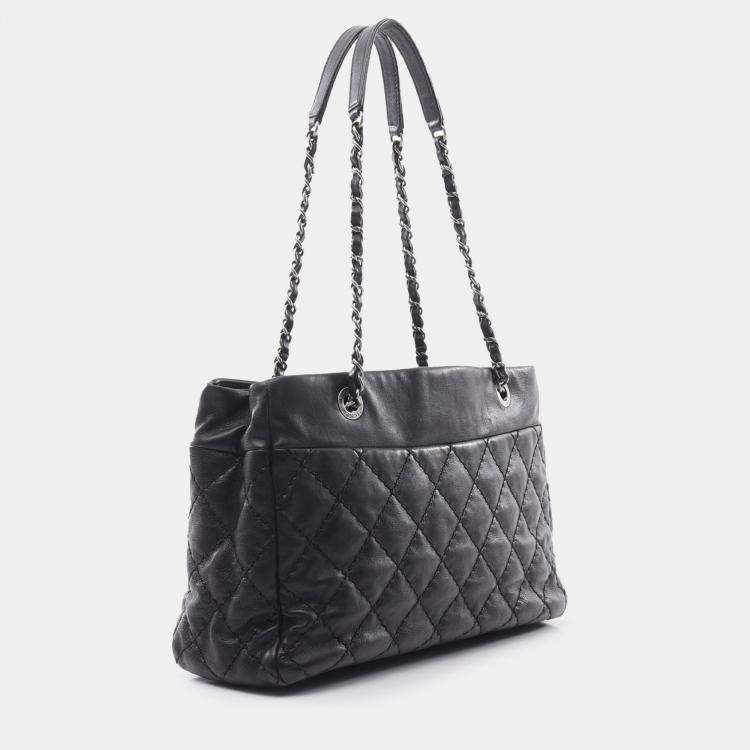Pre Owned Chanel Black Medium CC Quilted Calfskin Stitch It Tote