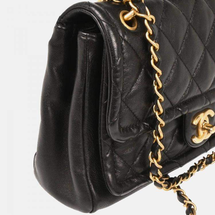 Pre Owned Chanel 2way Black Lambskin Handbag