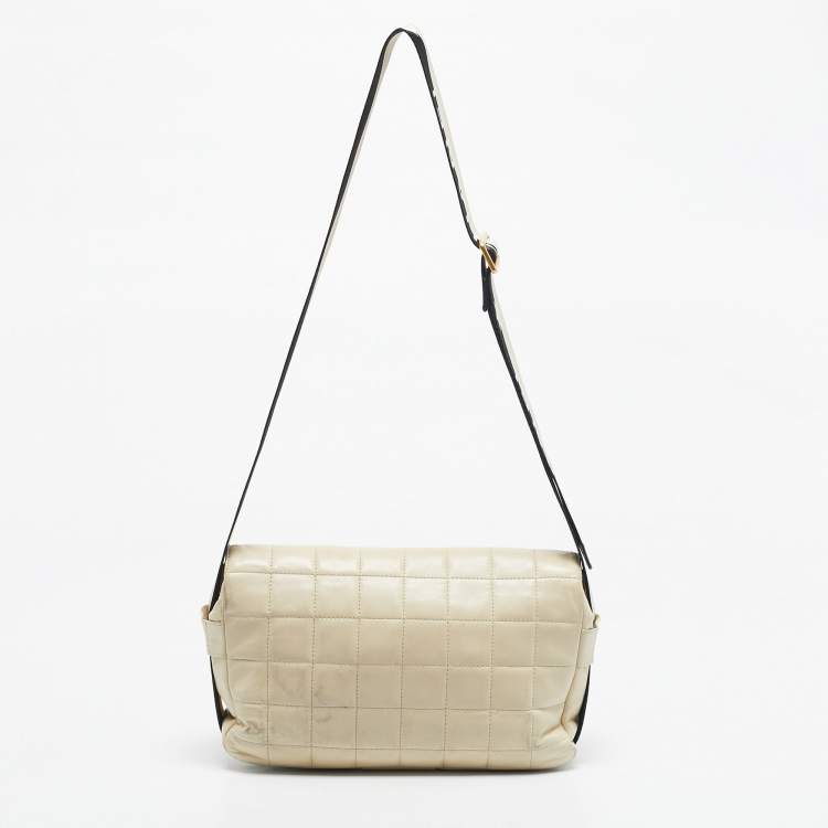 Pre Owned Chanel Cream Choco Bar Leather Sport Ligne Flap Shoulder Bag