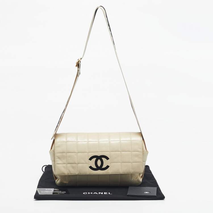 Pre Owned Chanel Cream Choco Bar Leather Sport Ligne Flap Shoulder Bag
