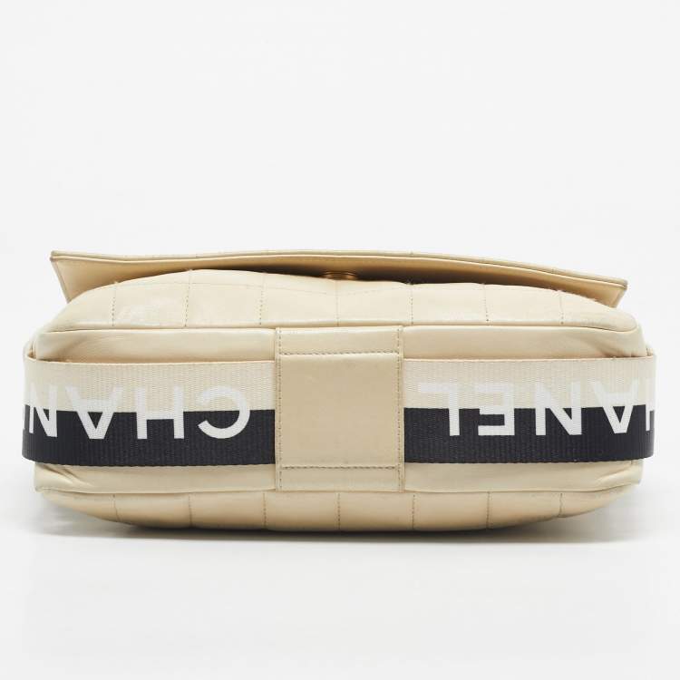 Pre Owned Chanel Cream Choco Bar Leather Sport Ligne Flap Shoulder Bag