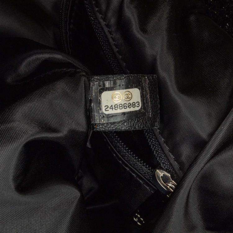 Pre Owned Chanel Pluto Glitter Large Black Quilted Knit Satchel Bag