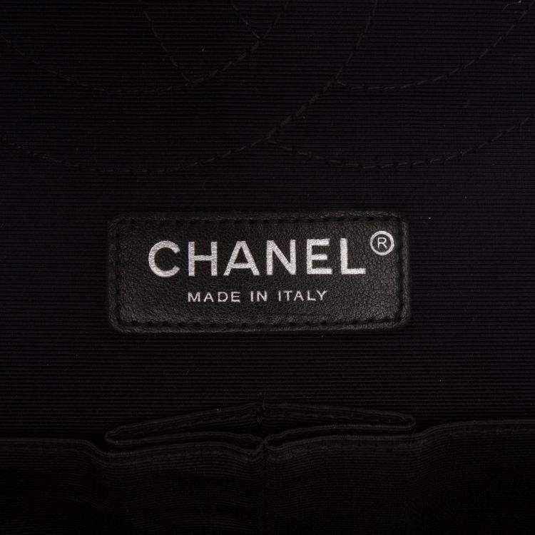 مملوكة مسبقًا Chanel Jumbo Classic Tricolor Lambskin Colorblock Double Flap