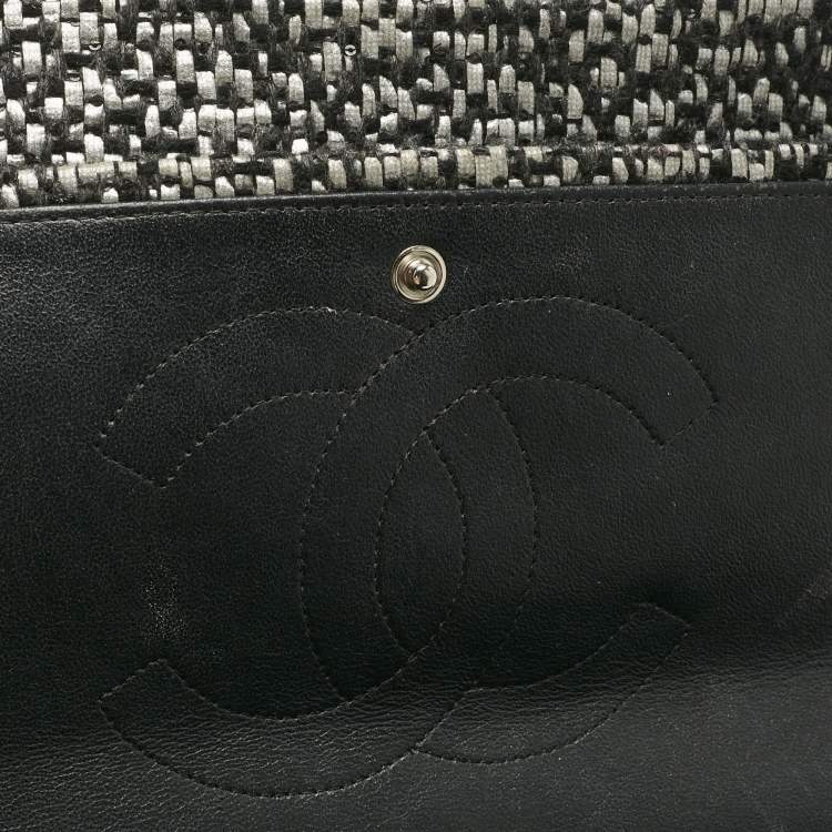 Pre Owned Chanel Black/Grey Quilted Tweed Jumbo Classic Double Flap Bag
