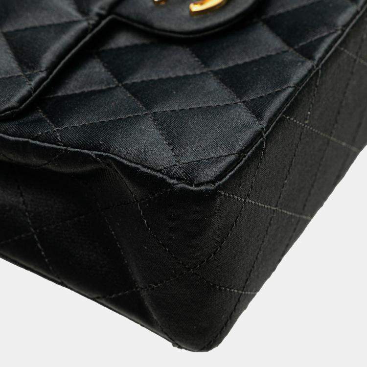 Pre Owned Chanel Black Mini Square Quilted Satin Single Flap Bag