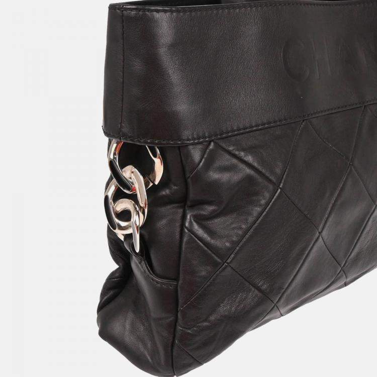 Pre Owned Chanel Black Calfskin Handbag