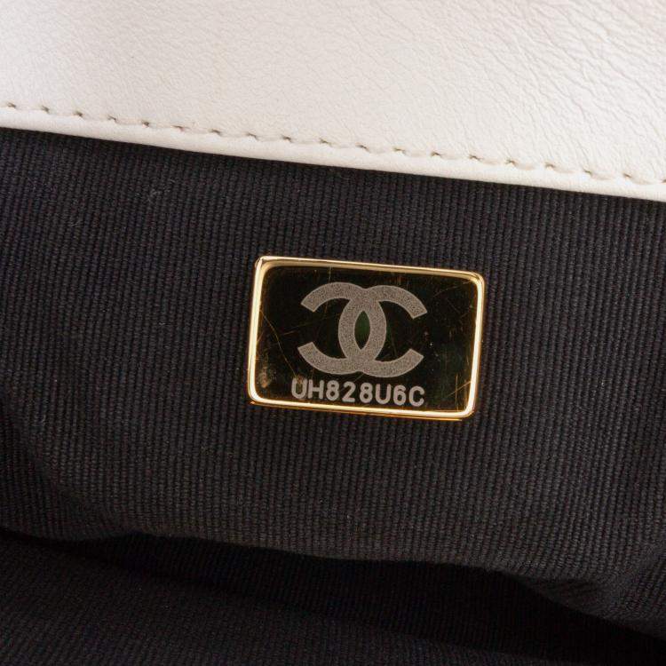 Pre Owned Chanel White Medium Lambskin 19 Flap
