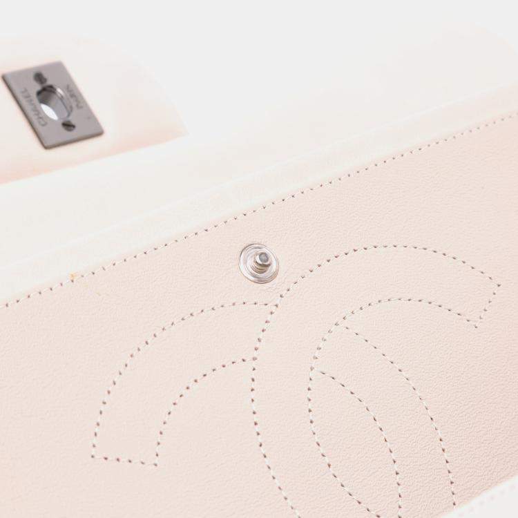 Pre Owned Chanel White Jumbo Classic Lambskin Double Flap Bag