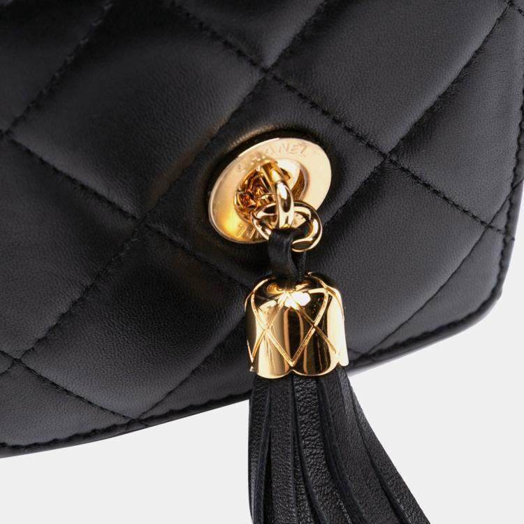 Pre Owned Chanel Black CC Lambskin Tassel Clutch with Chain