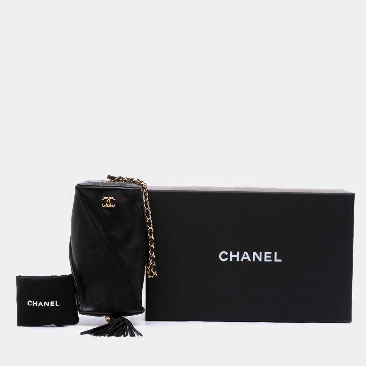 Pre Owned Chanel Black CC Lambskin Tassel Clutch with Chain