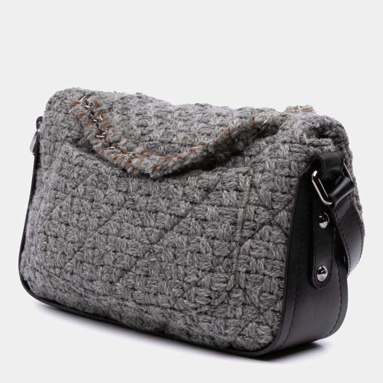 Pre Owned Chanel Black/Grey Quilted Wool and Calfskin Single Flap Bag