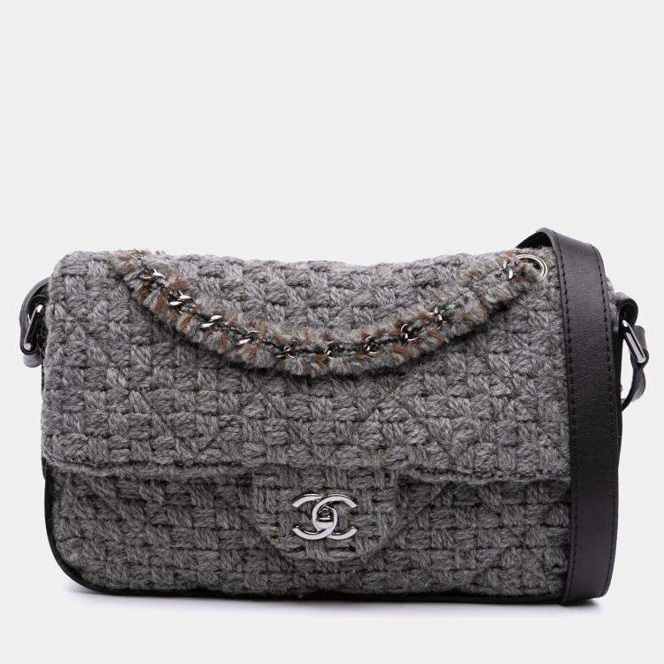 Pre Owned Chanel Black/Grey Quilted Wool and Calfskin Single Flap Bag