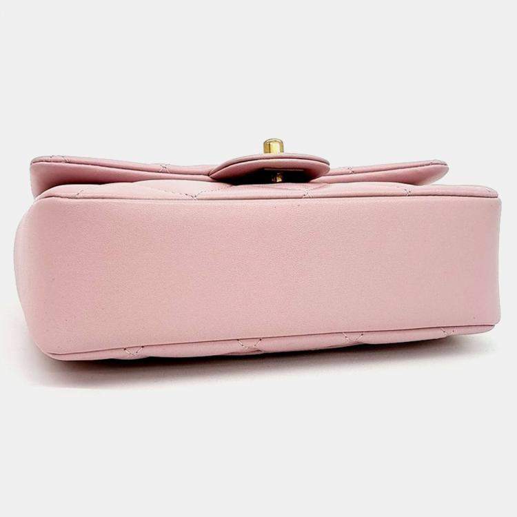 Pre Owned Chanel Pink Leather Lambskin Heart Chain New Mini bag