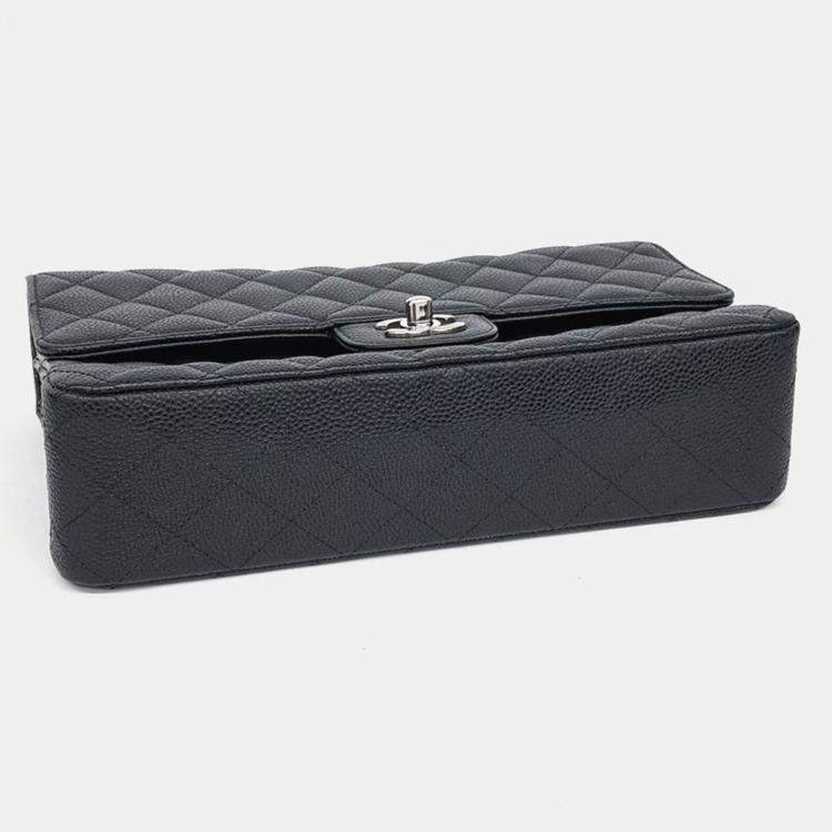 Pre Owned Chanel Black Leather Caviar Classic Medium bag