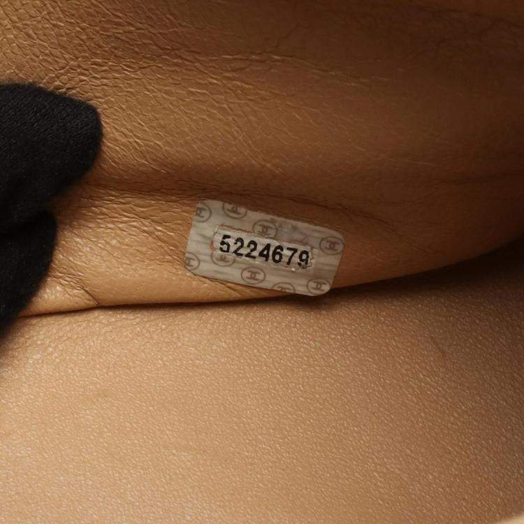 Pre Owned Chanel Double Flap Beige Lambskin Shoulder Bag