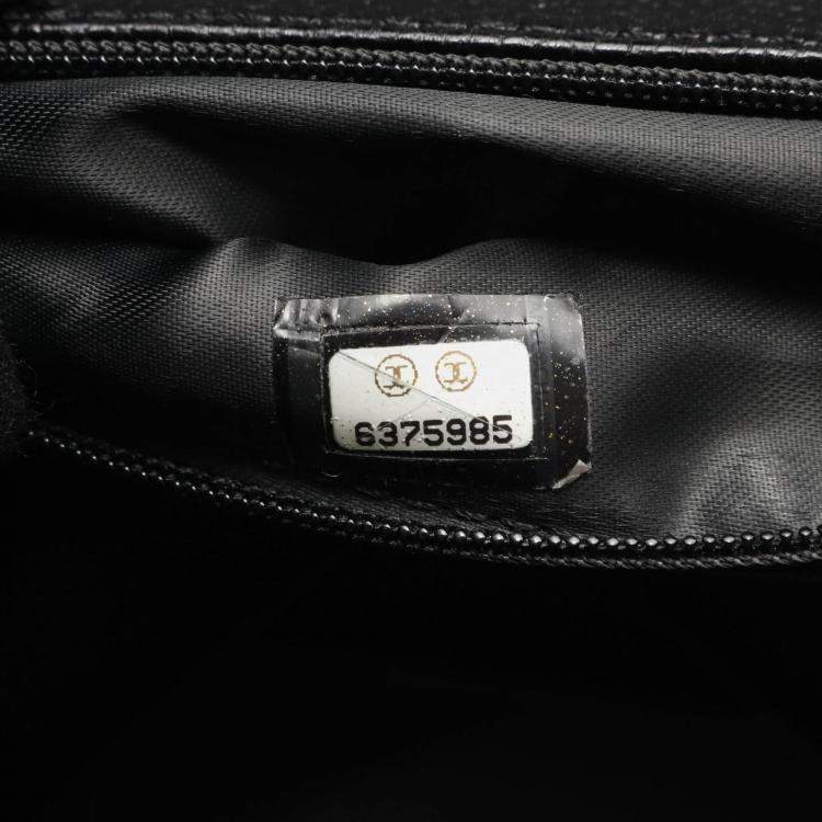 Pre Owned Chanel Kelly Logo Black Calfskin Leather Handbag