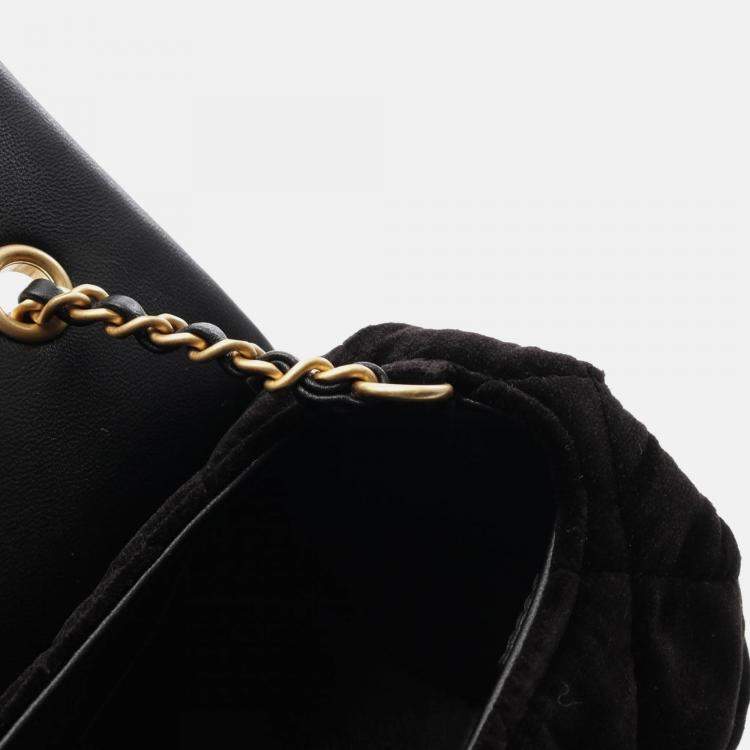 Pre Owned Chanel Matelasse Chain CC Black Velor Handbag