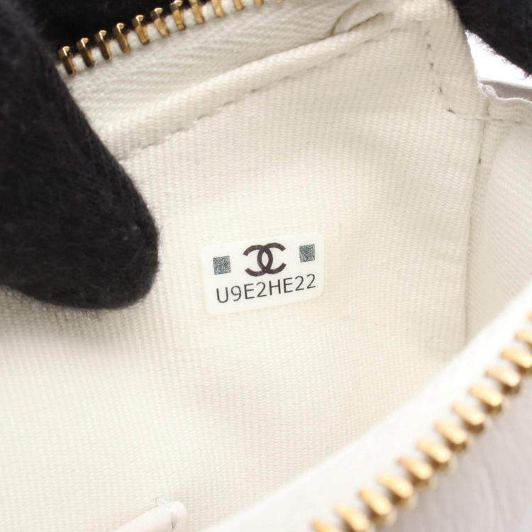 Pre Owned Chanel Matelasse Chain Shoulder Cluch Bag Lambskin White Ghw