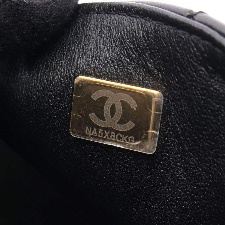 Pre Owned Chanel 2.55 Mini Matelasse Chain Shoulder Bag  Leather Black Ghw Cc