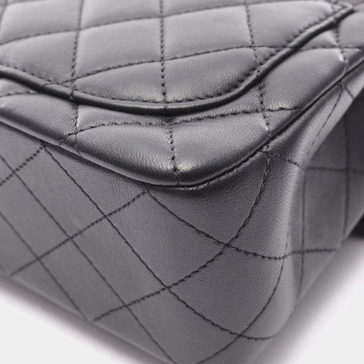 Pre Owned Chanel Mini Matelasse Chain Shoulder Bag  Lamb Leather Black Ghw Cc