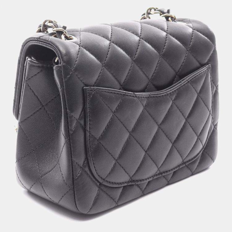Pre Owned Chanel Mini Matelasse Chain Shoulder Bag  Lamb Leather Black Ghw Cc