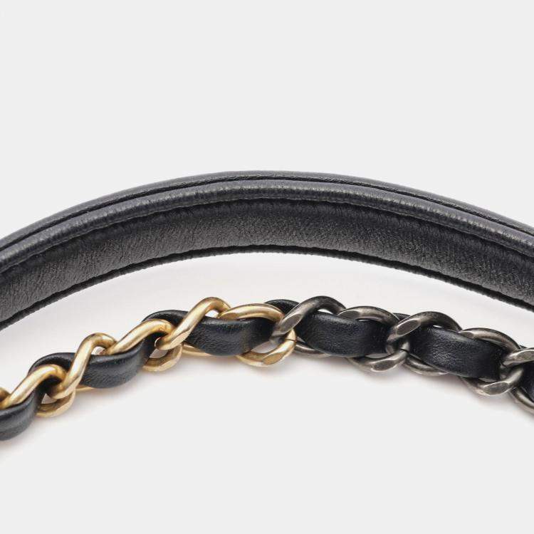 Pre Owned Chanel Matelasse Chain Shoulder Bag  Lamb Sheep Leather Black