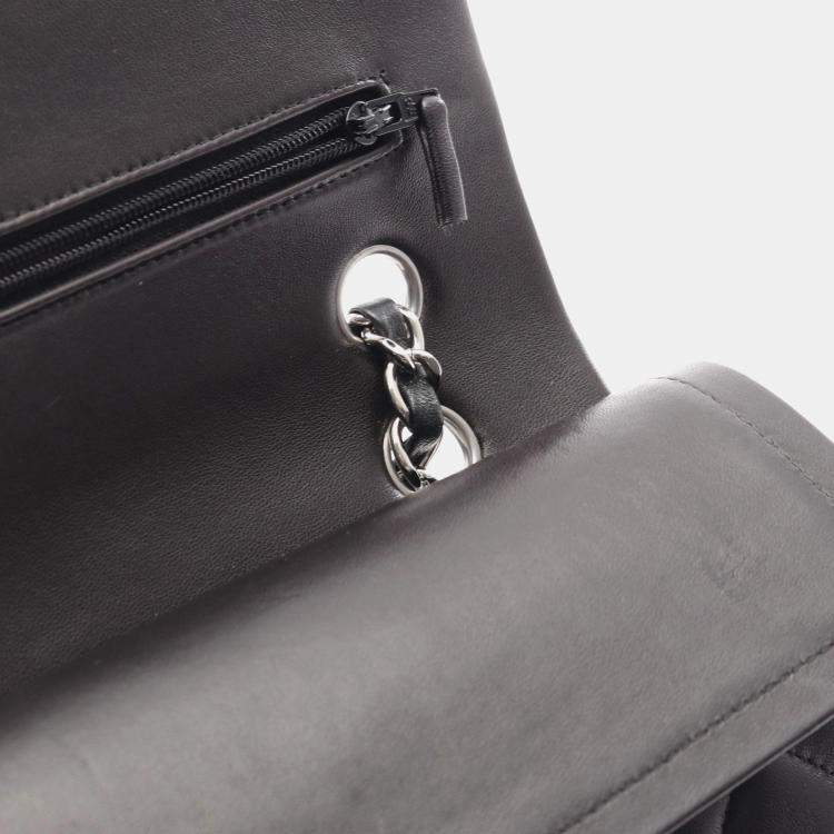 Pre Owned Chanel Classic Double Flap Black Lambskin Leather Shoulder Bag