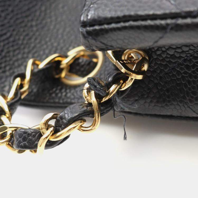 Pre Owned Chanel Mini Matelasse Chain Shoulder Bag  Leather Black Ghw Cc