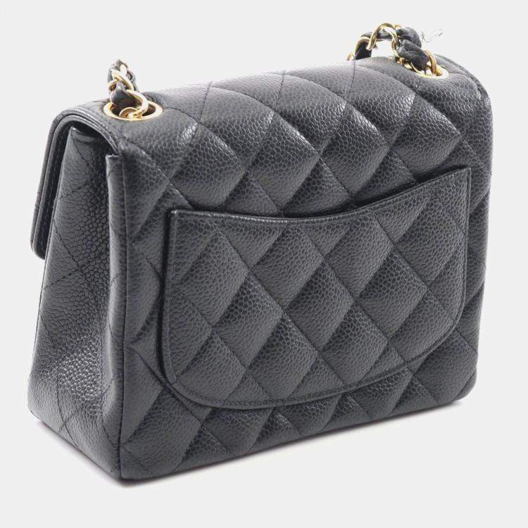 Pre Owned Chanel Mini Matelasse Chain Shoulder Bag  Leather Black Ghw Cc